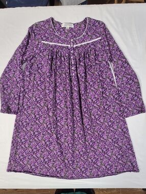 Eileen West Pajama Women’s Medium Purple Floral Print Modest Mature Cotton
